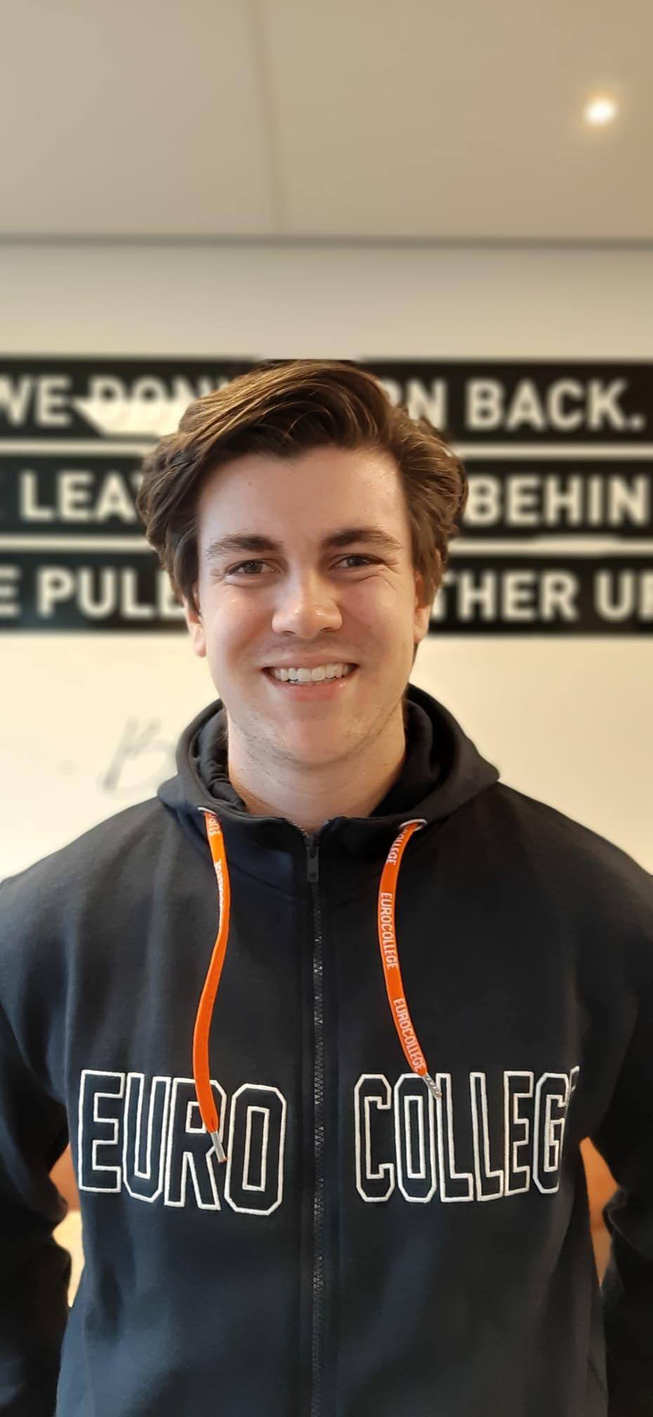Thom Tournier is hbo hospitality student aan EuroCollege Rotterdam.