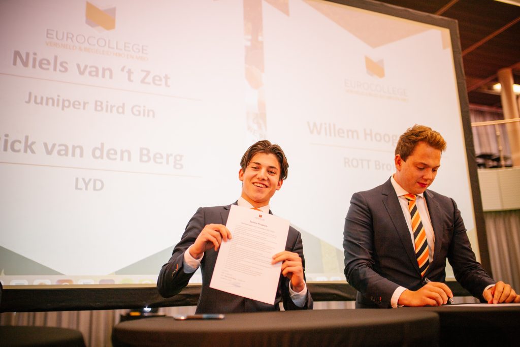 Kort Hbo - Associate Degree - EuroCollege. In 2 jaar