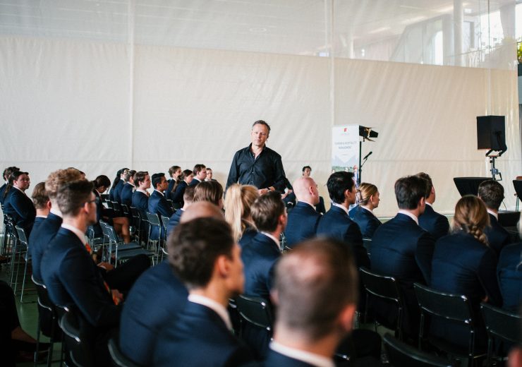 Studenten krijgen praktijkonderwijs ondernemerschap