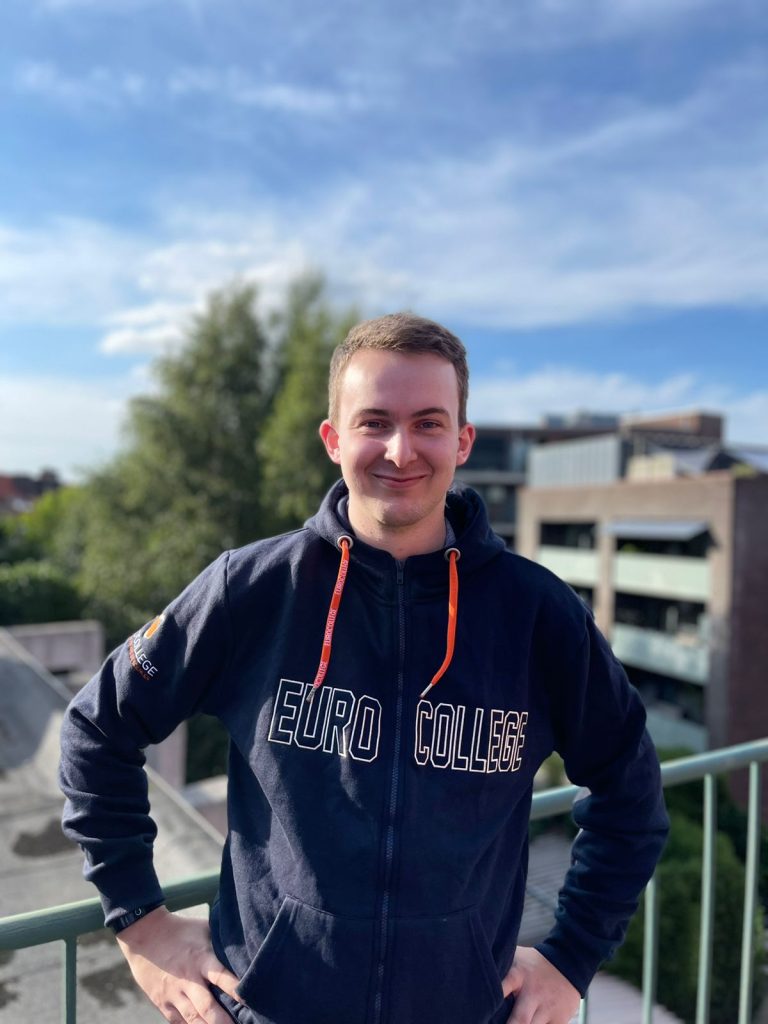 Commissielid Marco over introdagen - EuroCollege