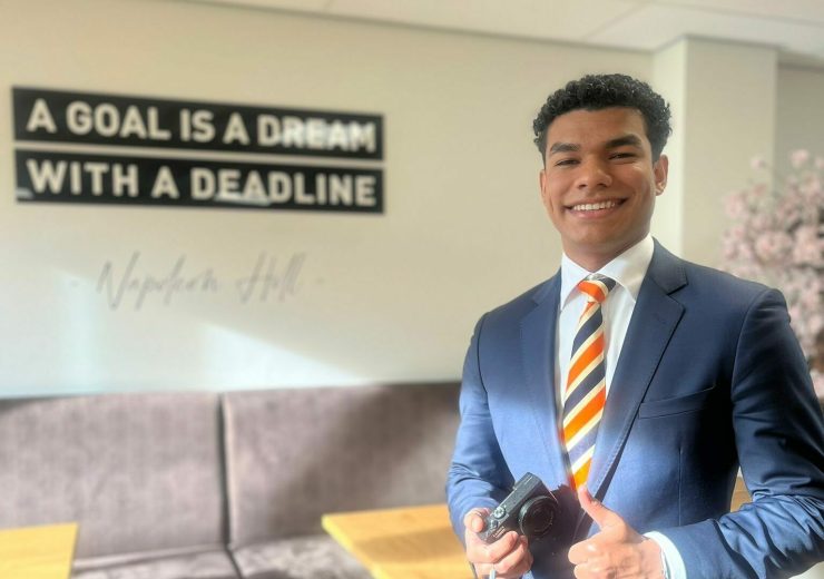 Studentenleven EuroCollege: Keanu Hatma en zijn Senior Project