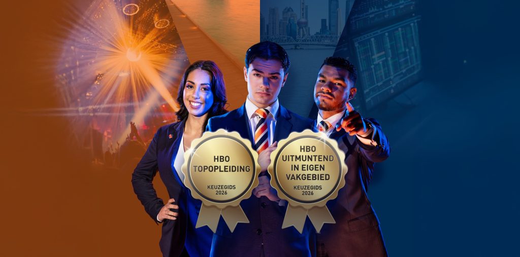 Drie EuroCollege studenten die trots en zelfverzekerd staan door discipline en structuur